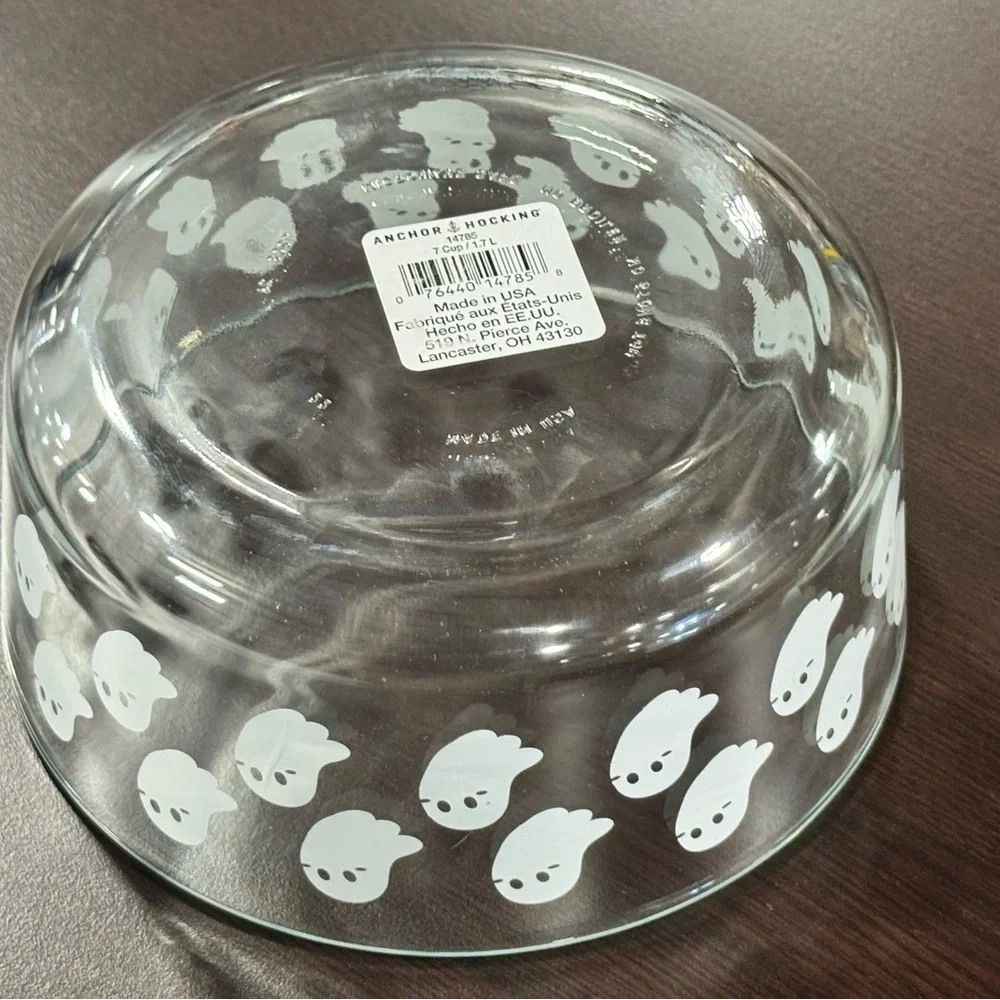 Anchor Hocking Halloween 7 Cup Bowl Black Lid Ghost Glass Storage Container USA